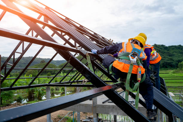 Best Flat Roof Repair Services  in Sutherlin, OR